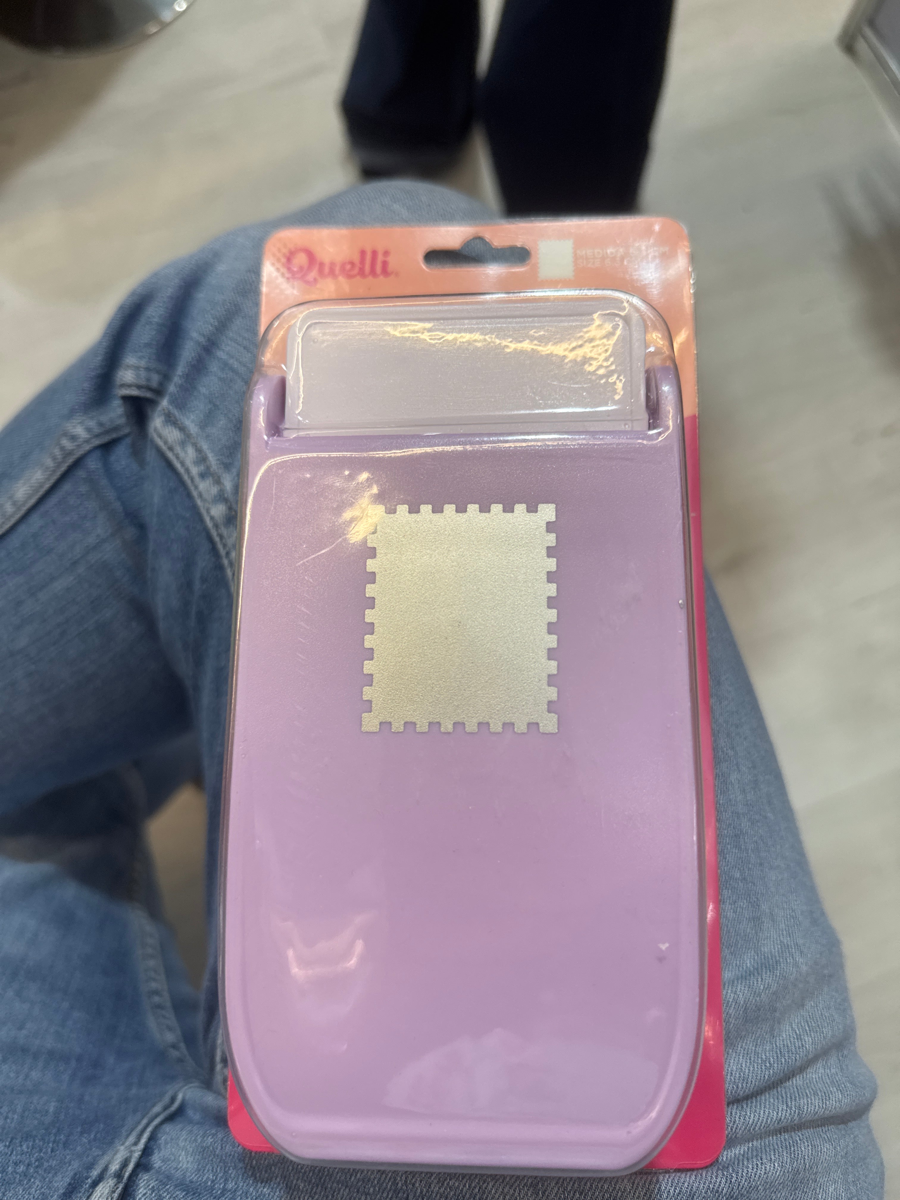 Perforadora timbre postal grande