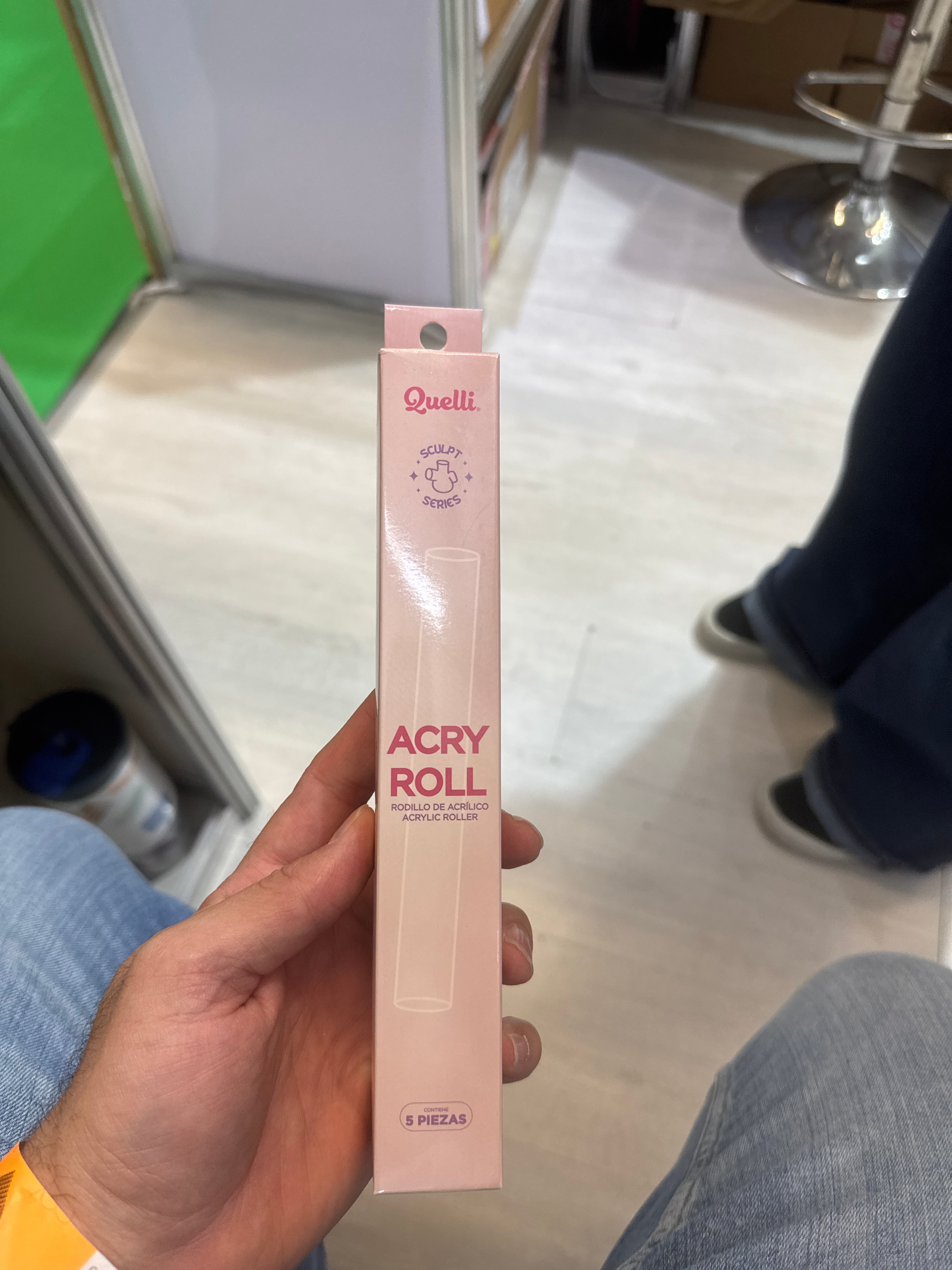 Acry roll